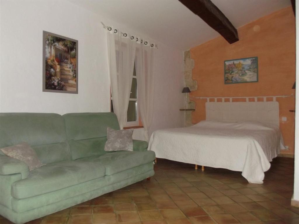 Domaine Saint Victor Hotel La Tour-dʼAigues Eksteriør billede